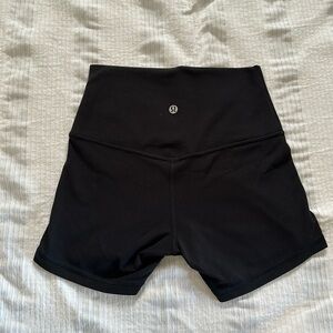Lululemon Align Shorts 4inch. Size 4